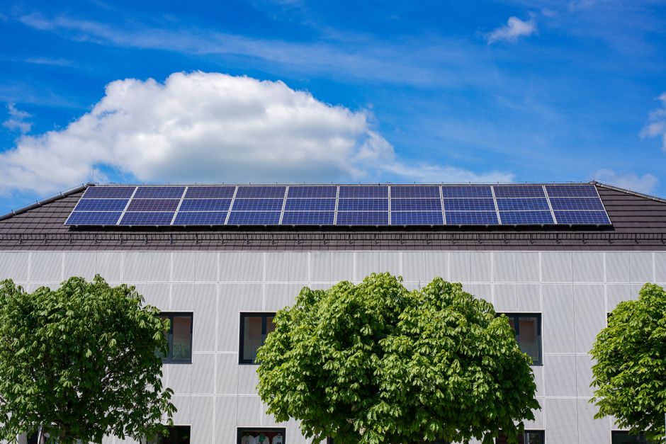 Cuántos paneles solares necesito para mi casa