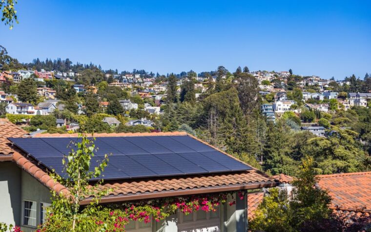 Australia supera los 4 millones de tejados solares, con 25 GW de potencia instalada