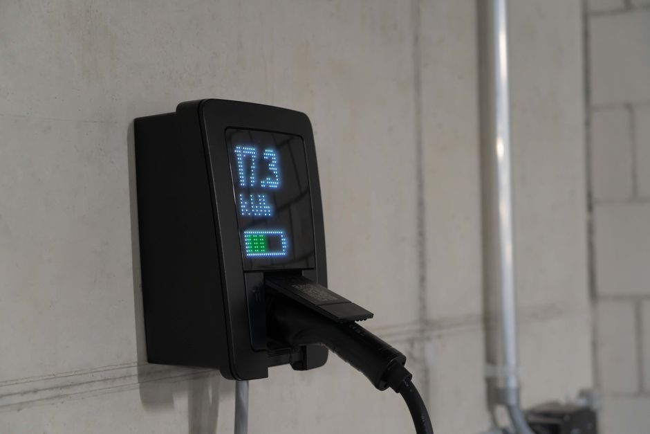 Con súper baterías de litio buscan aliviar la desinversión del sistema eléctrico argentino